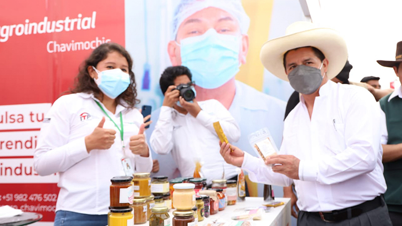 Presidente Castillo en Expo GORE 2021