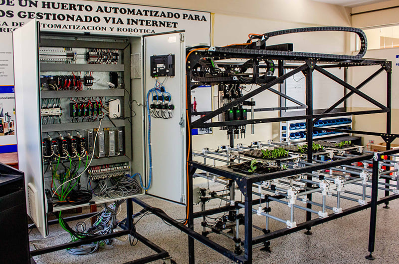 sistema robótico para el control de plantines